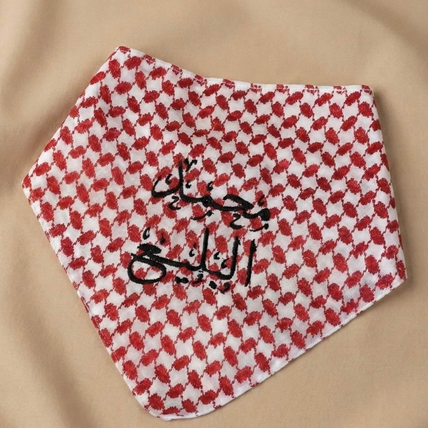 baby humod صدريه بنقشه الشماغ