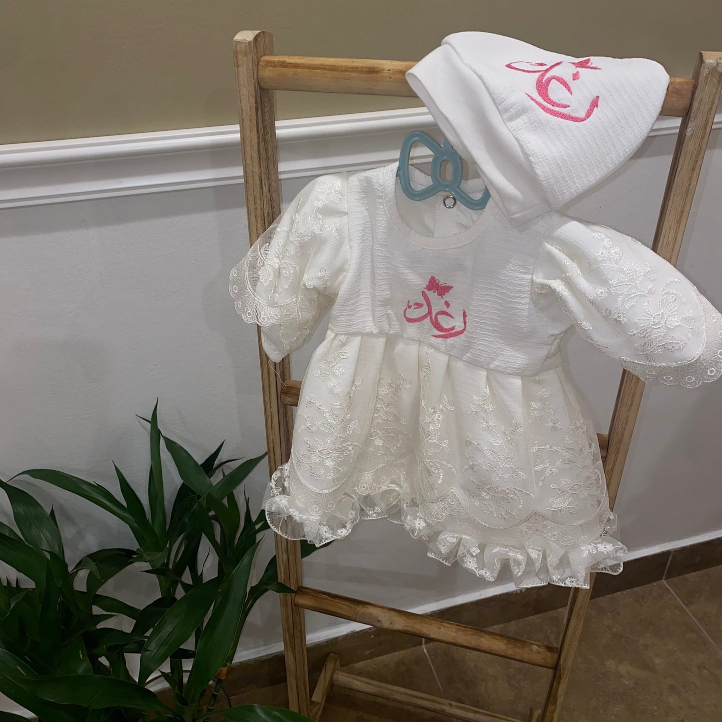 baby humod أبيض نفنوف