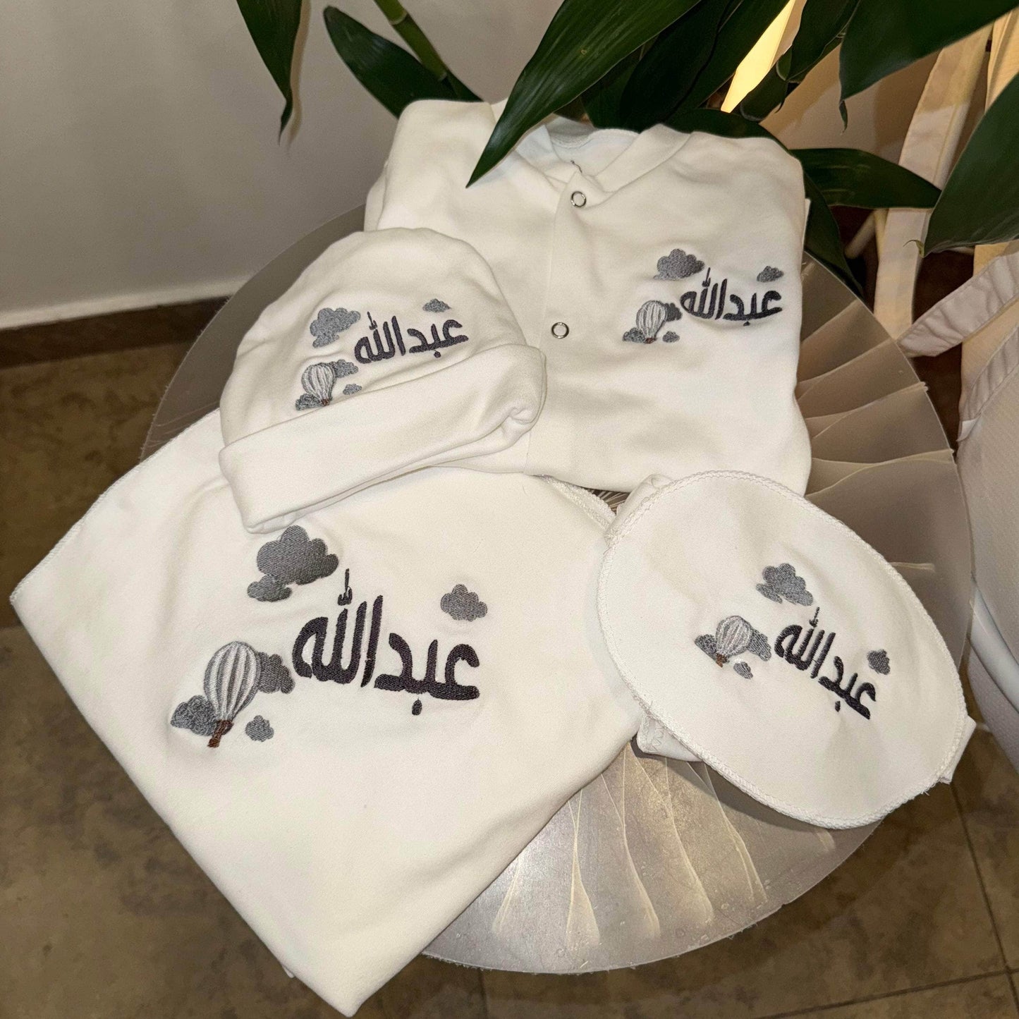 baby humod طقم مواليد تطريز - 4 قطع