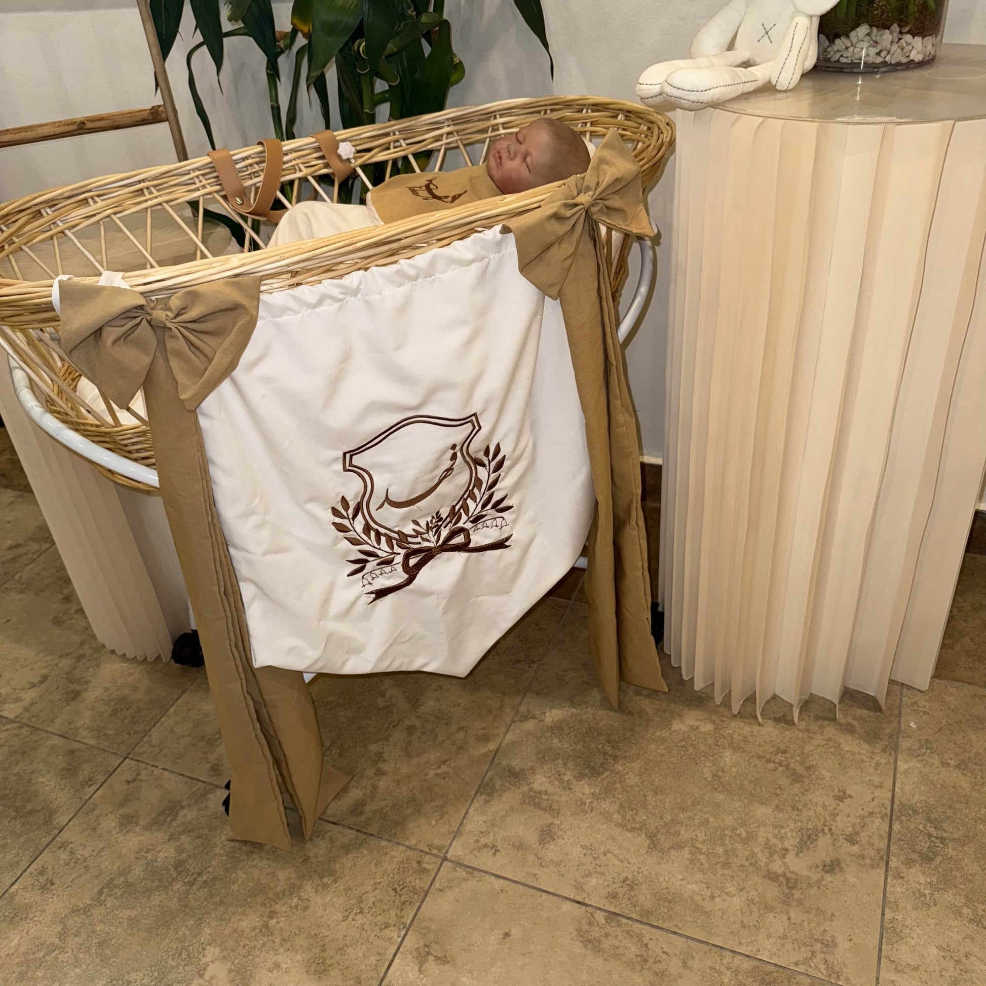 Baby Humod Store بانر فيونكات استقبال