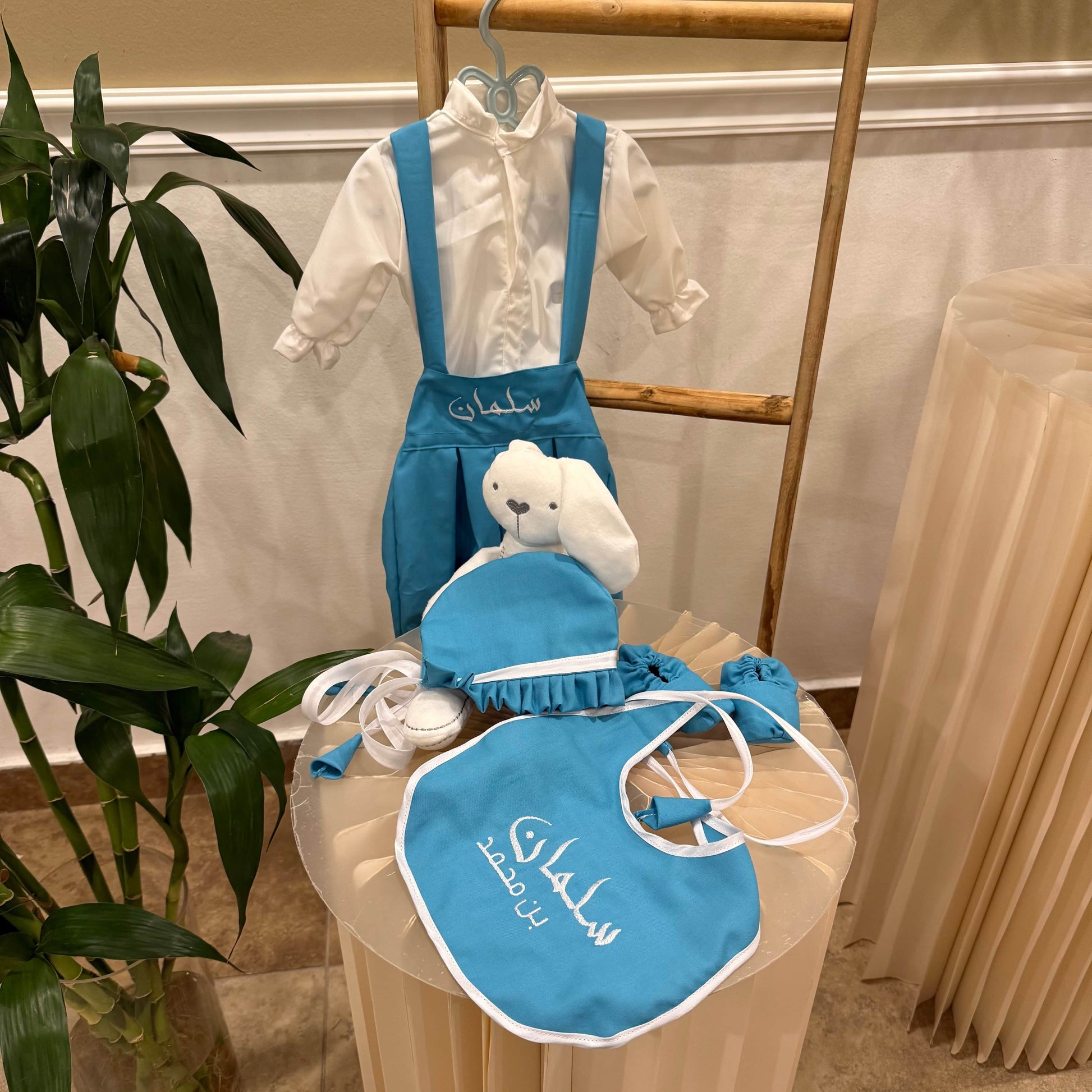 Baby Humod Store طقم رويال مواليد- تطريز